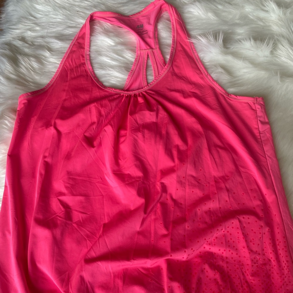 Pink sport
